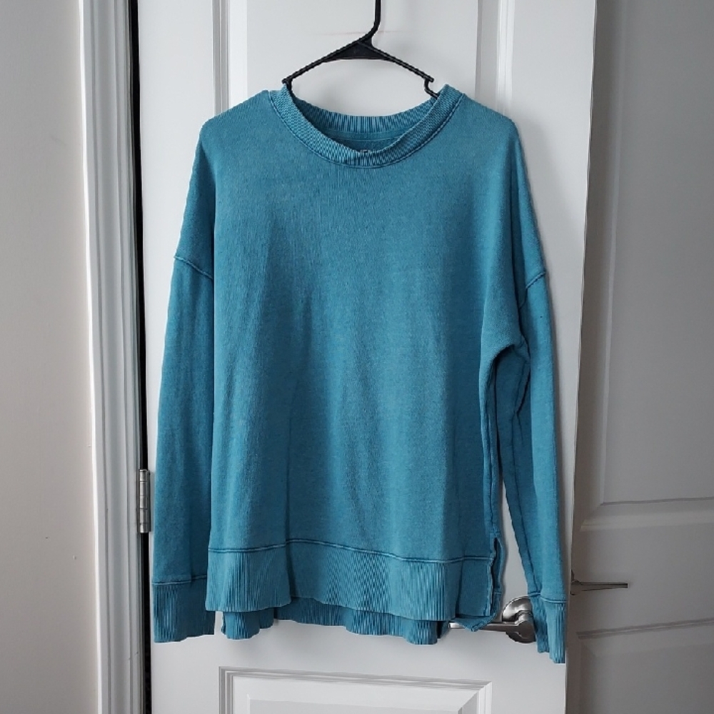 Time and Tru Teal Women's Crew Neck Sweater Medium